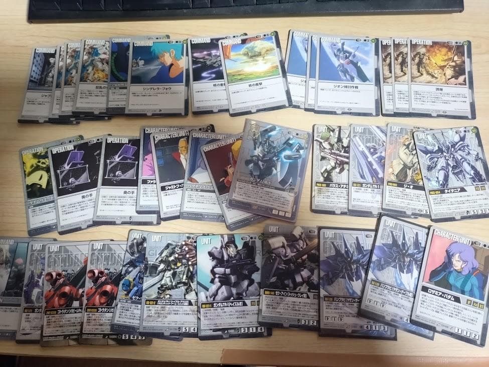 ガンダムウォー　ティターンズ　黒　セット 機動戦士Zガンダム：ティターンズ仕様の黒いMk-2がアクション