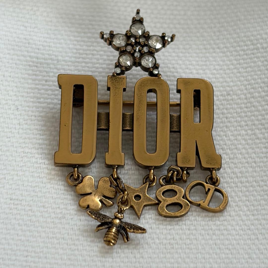 Christian Dior BEE 8 アイコン ブローチ ロゴ 星 ハチ 蜂