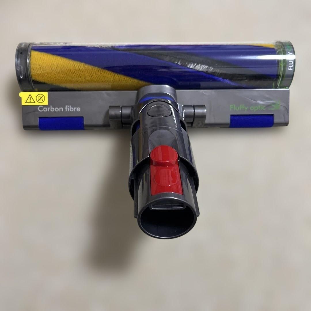 Dyson V12 Fluffy Optic™クリーナーヘッド 価格.com - [PR企画]ダイソンのLED「Fluffy Opticクリーナーヘッド」の魅力