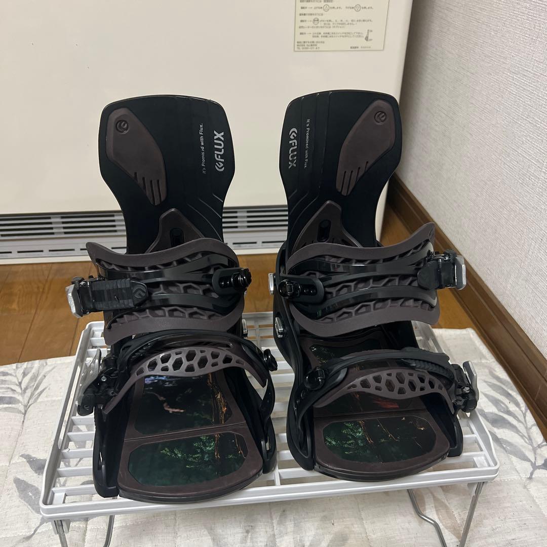 Flux XF ltd Mサイズ　21-22 リミテッド