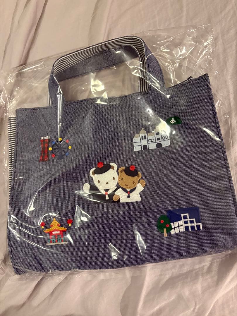 新品未使用　ファミリア　トートバッグ 新品未使用 ファミリア familiar バッグ 宝塚店限定 トートバッグ 紫