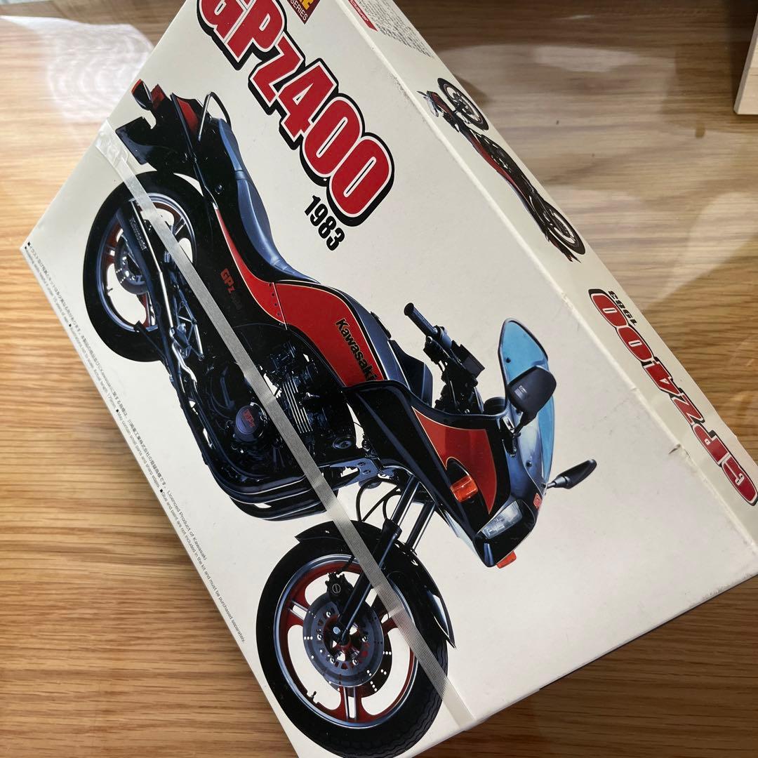 カワサキ kawasaki GPz400 1/12 バイク プラモデル - メルカリ
