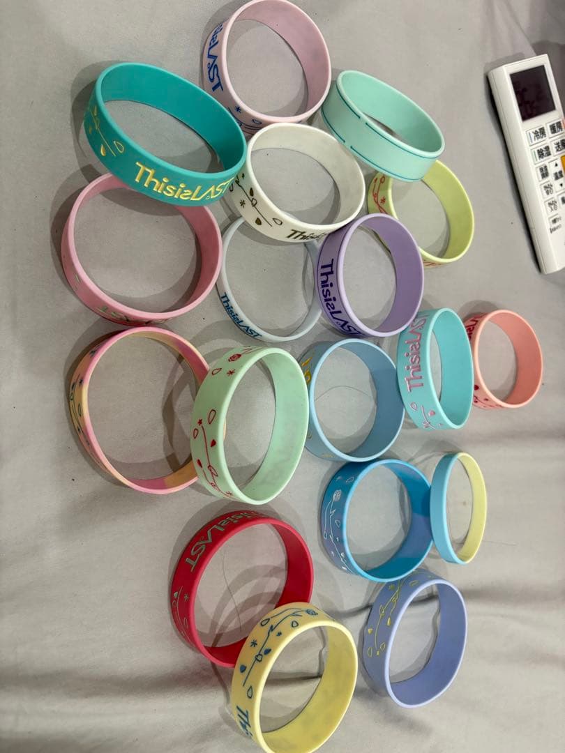 This is LASTラバーバンド、ステッカー