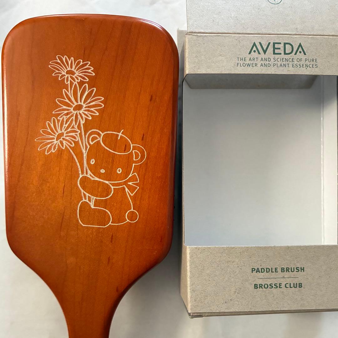 【新品未使用】familiar AVEDAパドル ブラシ　大