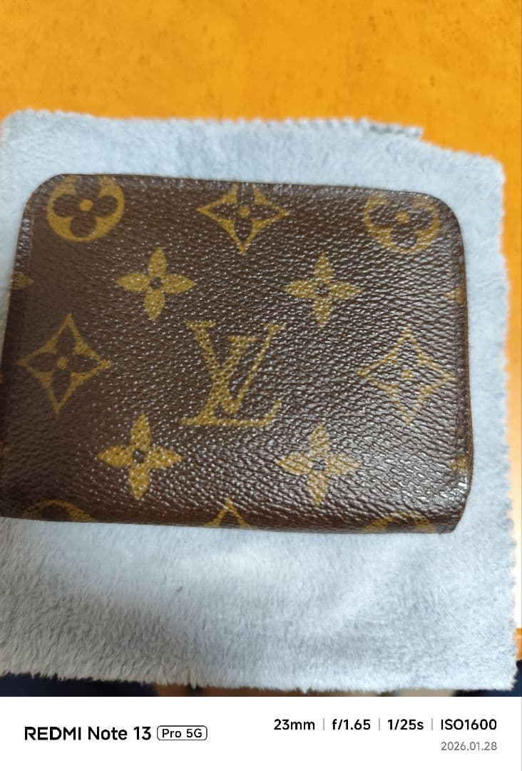 Louis Vuitton モノグラム ケースジッピーウォレット