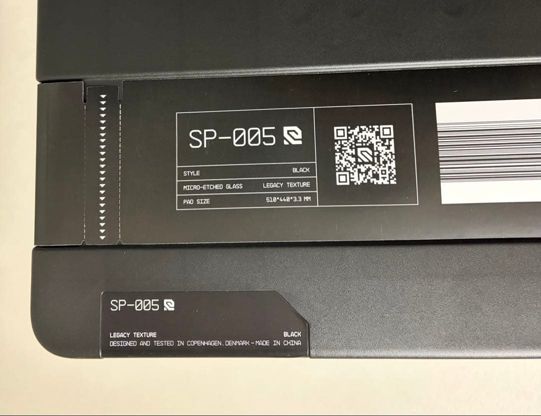 WALLHACK ガラスマウスパッド SP-005 ブラック