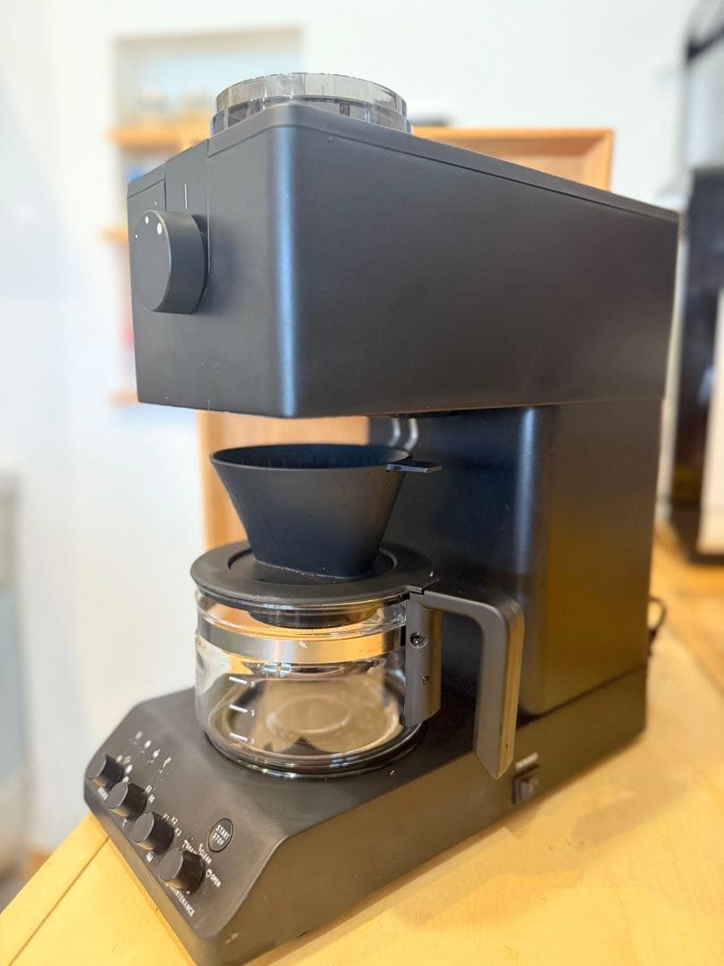 TWINBIRD コーヒーメーカー3杯用　１回のみ使用　本日最終価格 公式店限定5年保証】全自動コーヒーメーカー 3杯用 – ツインバード公式