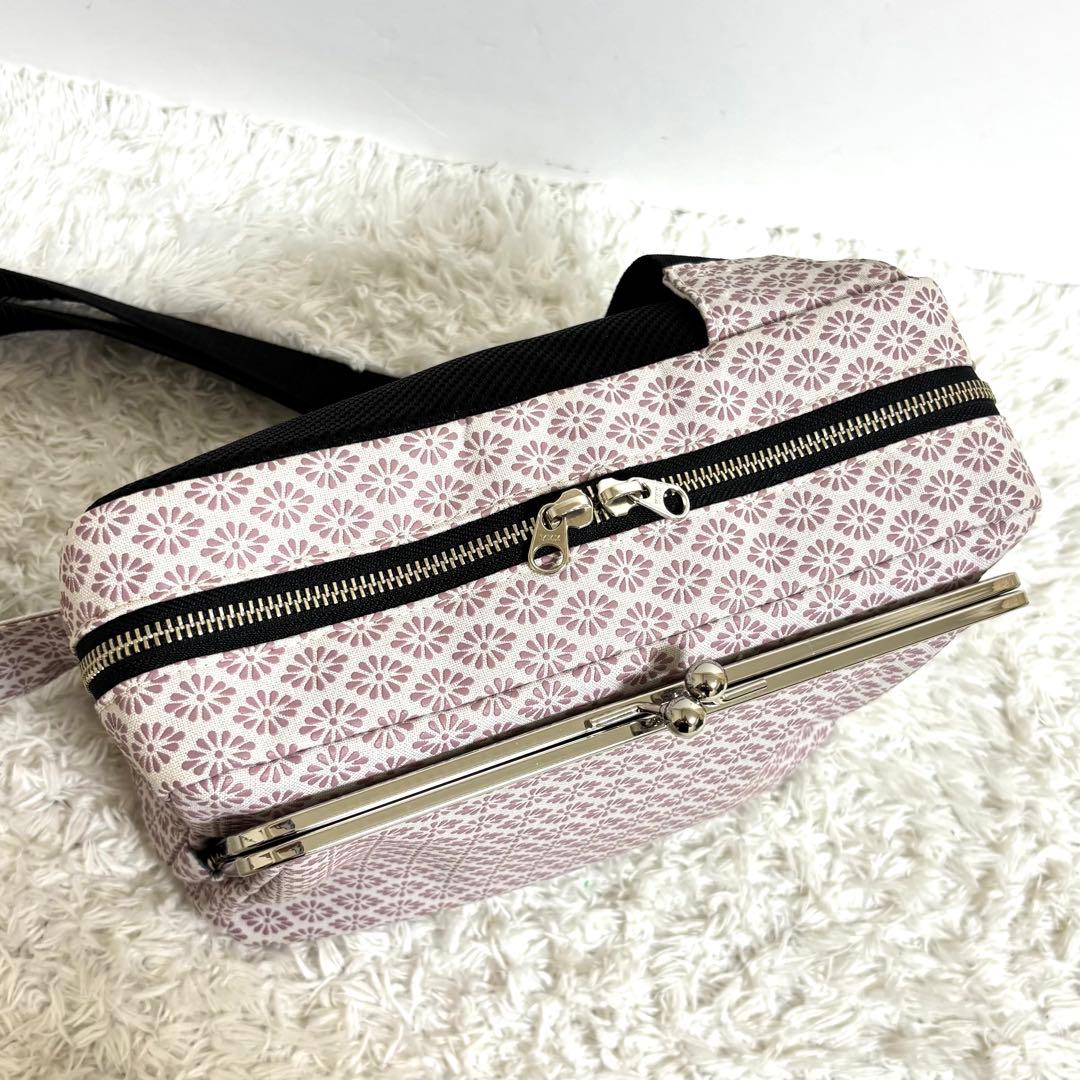 極美品】 アヤノコウジ スクエア型 がま口 ボディバッグ クロスボディ