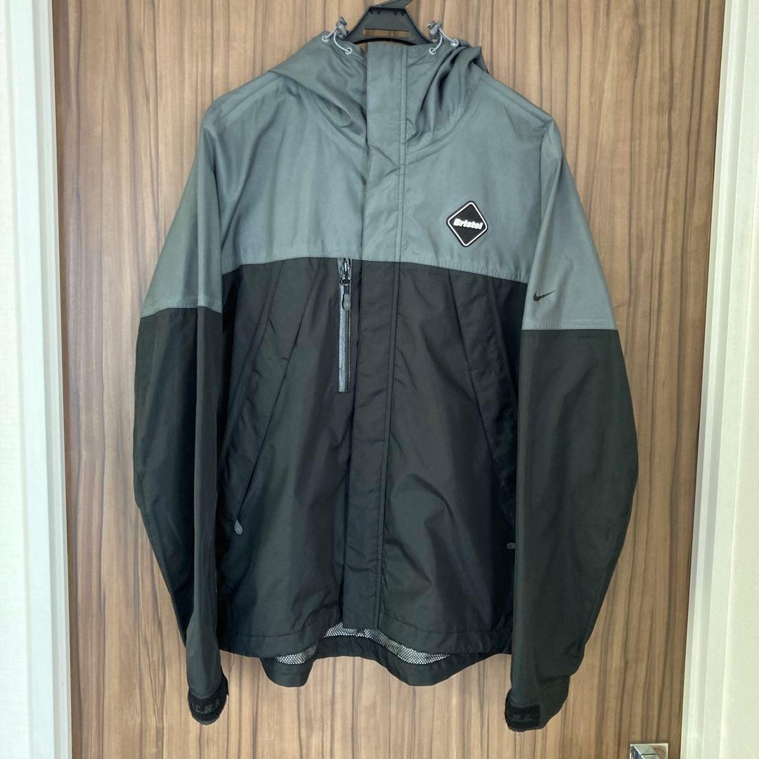 ブリストルNike フード付きナイロンジャケット Mサイズ
