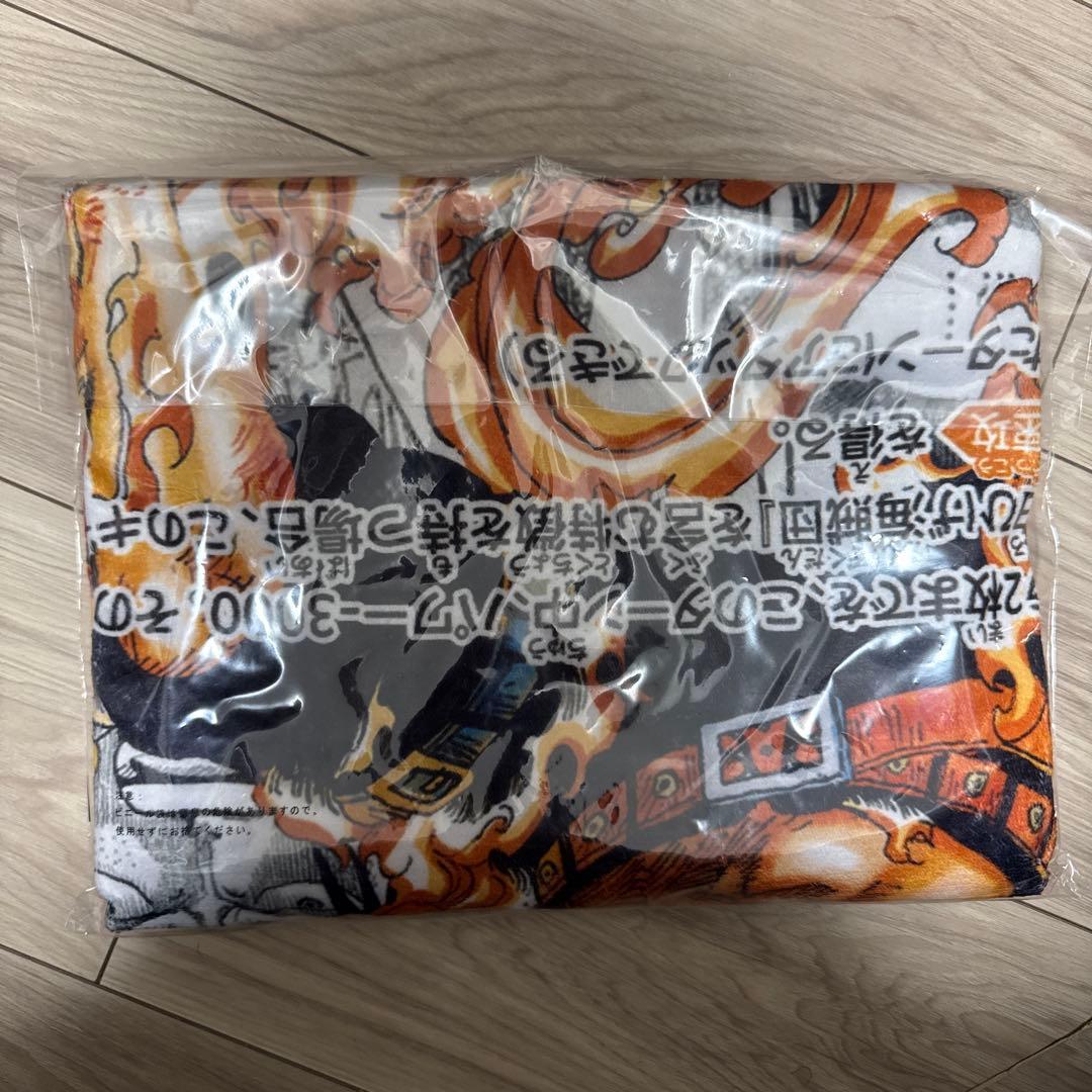 一番くじ ワンピースカードゲーム B賞 カードデザインブランケット