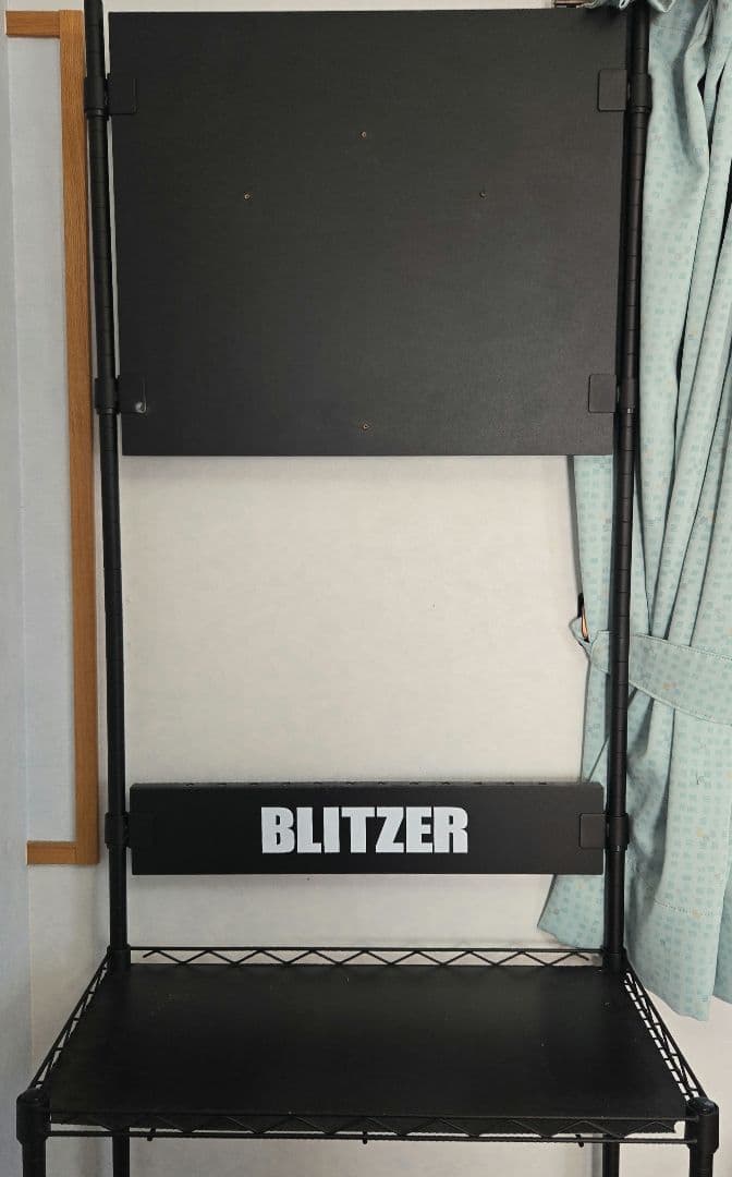 ダーツスタンド BLITZER（ブリッツァー）