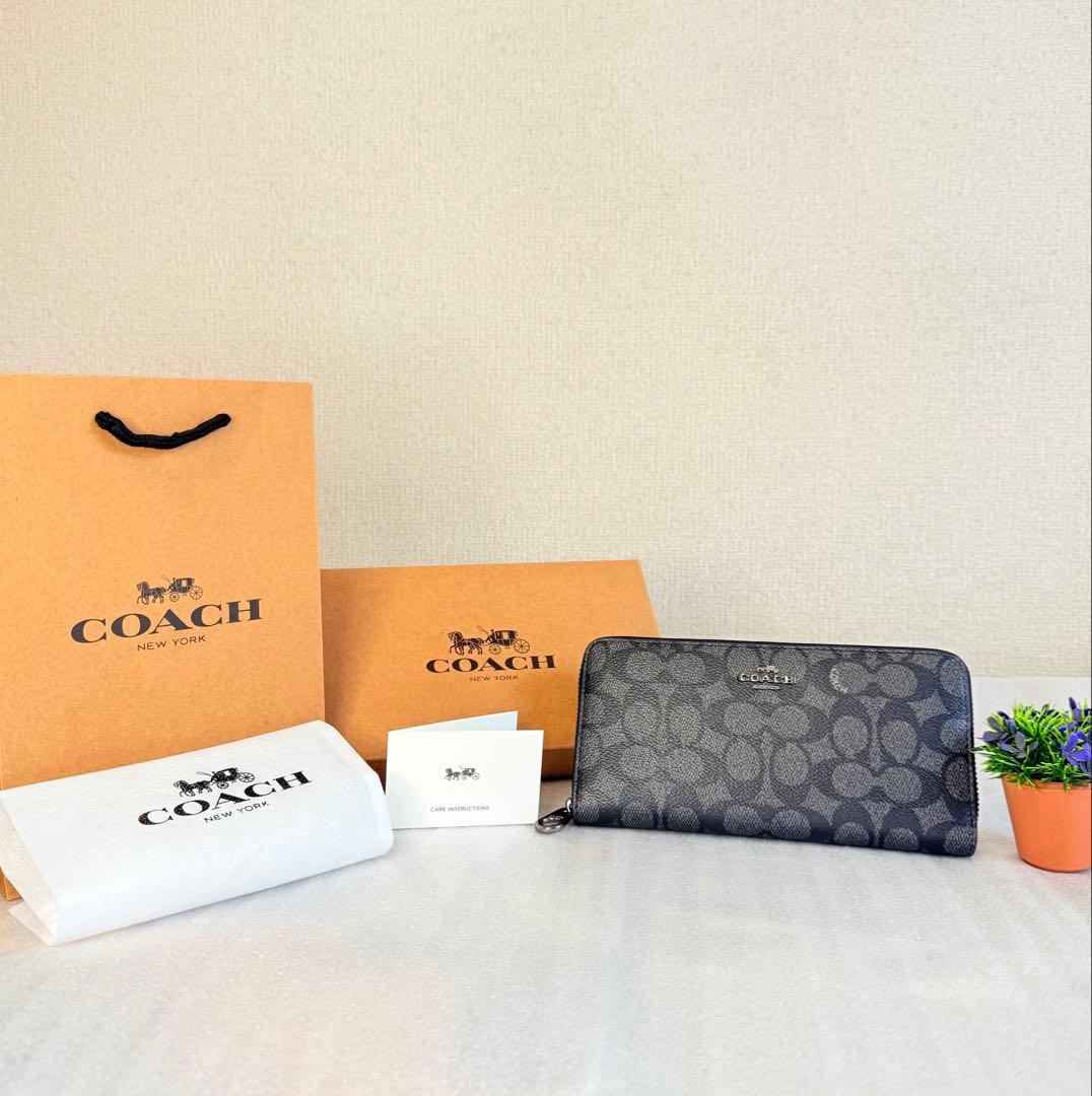 COACH グレー レザー 長財布