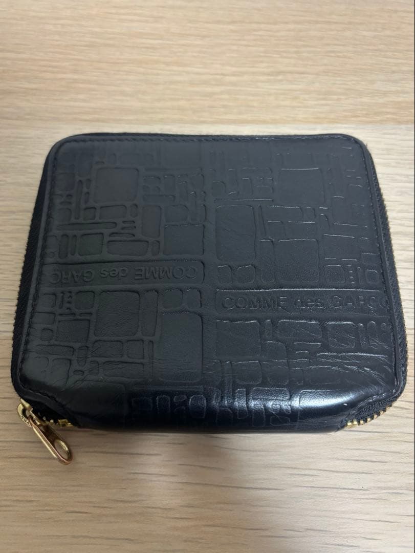 COMME des GARÇONS 二つ折り財布