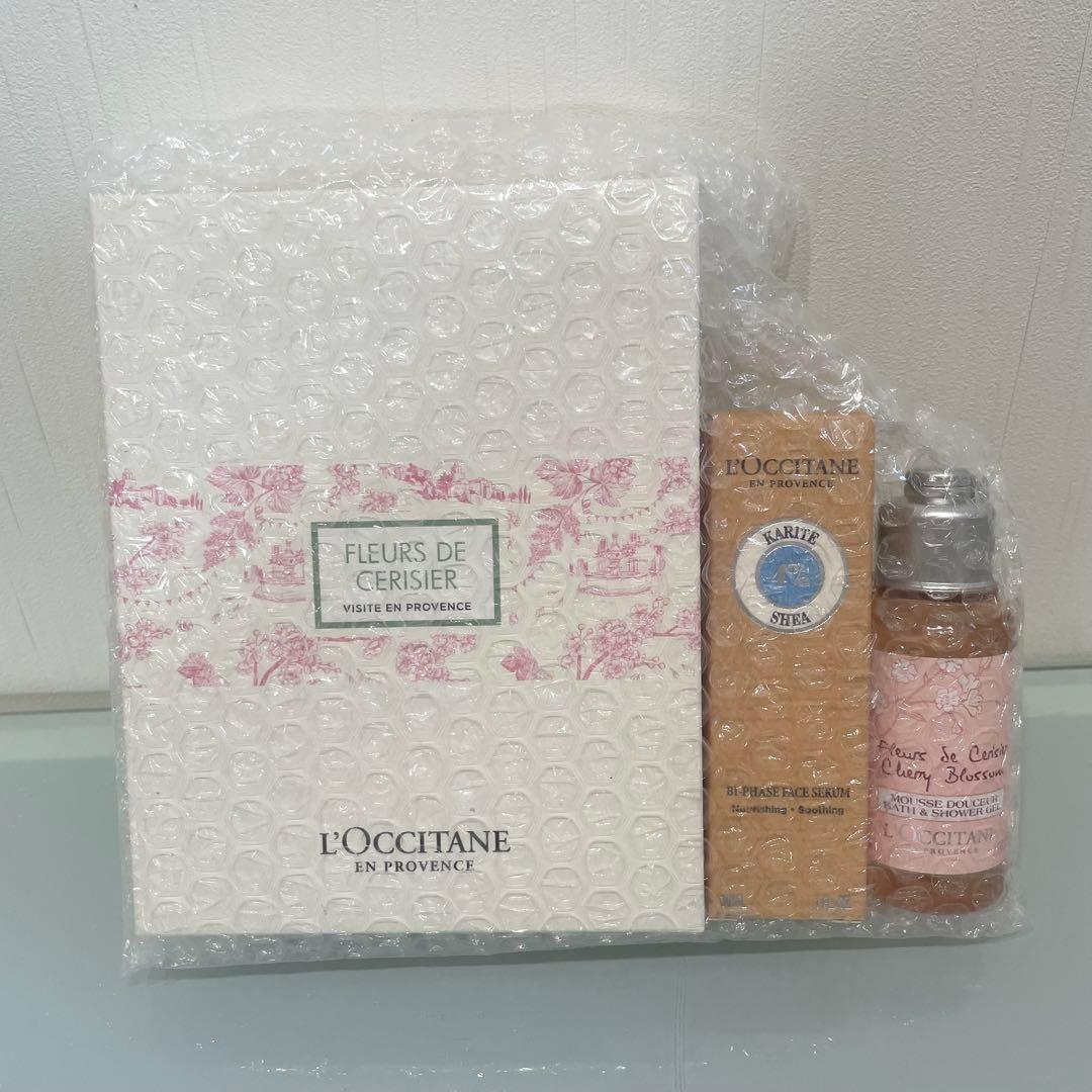 新品ロクシタン チェリーブロッサム ボディ&ハンド シャワージェル オイルセラム