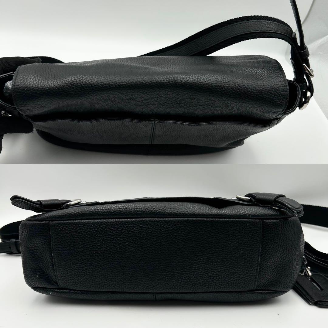 希少✨ ヒューゴボス メッセンジャーバッグ A4収納可 シボ革 ブラック ロゴ