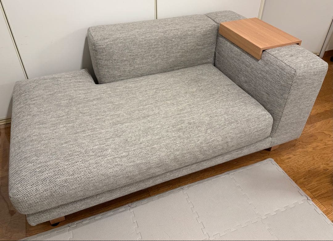 NOYES Decibel Standard 2人掛けソファ