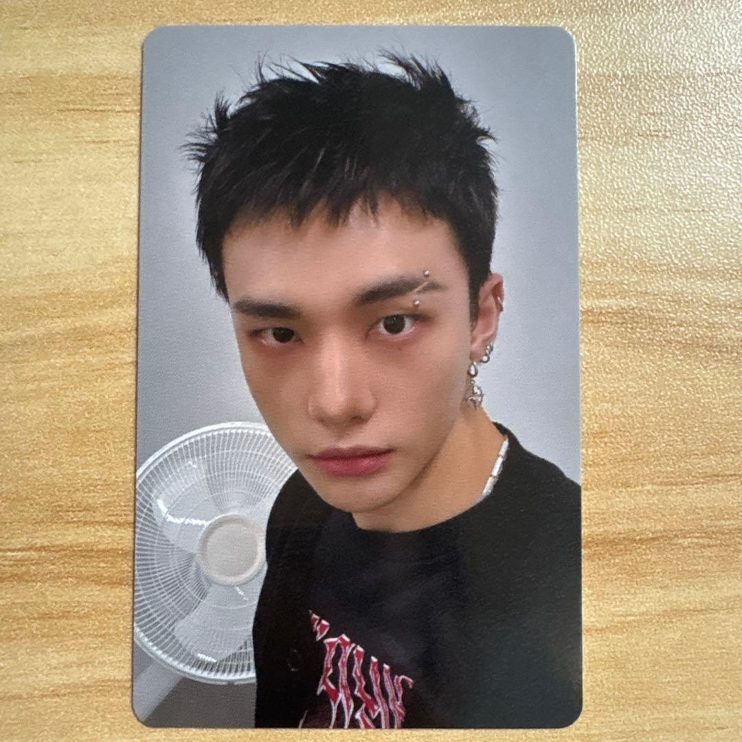 StrayKids スキズ ヒョンジン KARMA HMV特典A トレカ - メルカリ