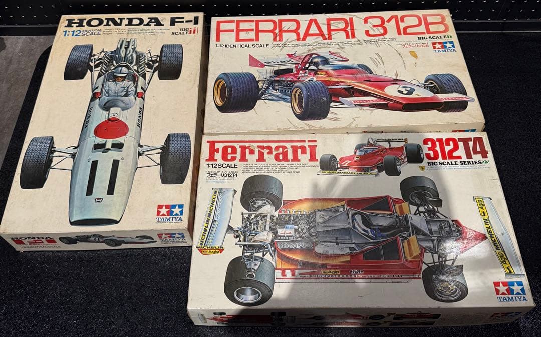 1/12スケールプラモデル　フェラーリ　ホンダ等3点