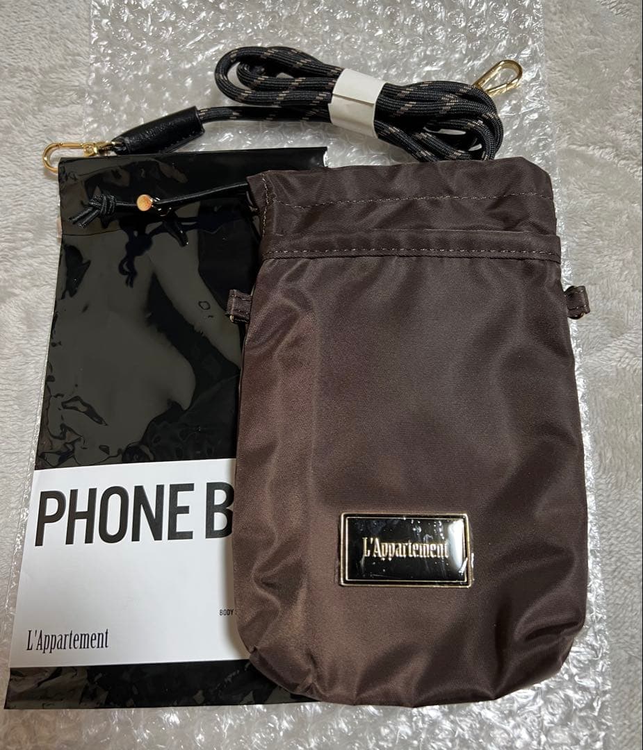 新品L'Appartement アパルトモンPHONE POUCH フォンポーチ - メルカリ