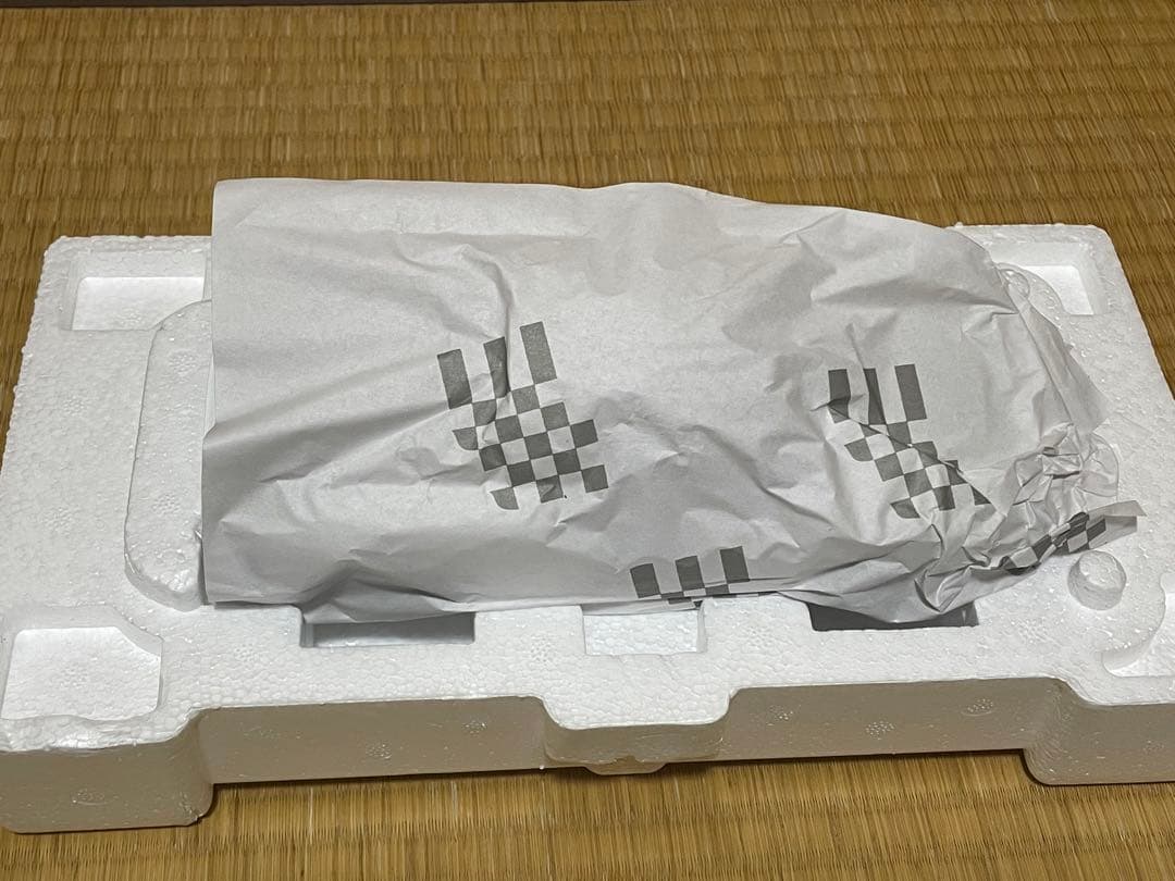 k*z様 エグゾト モーターボックス ポルシェ 910 1/18 - メルカリ