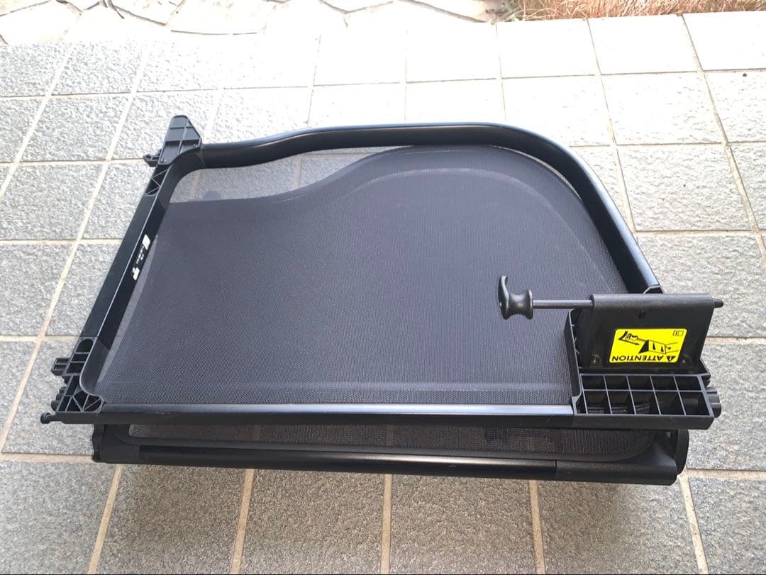 ニュービートル カブリオレ ウインドディフレクター - メルカリ