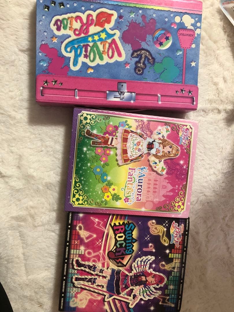 ★バインダー3つ➕アイカツカード約300枚★