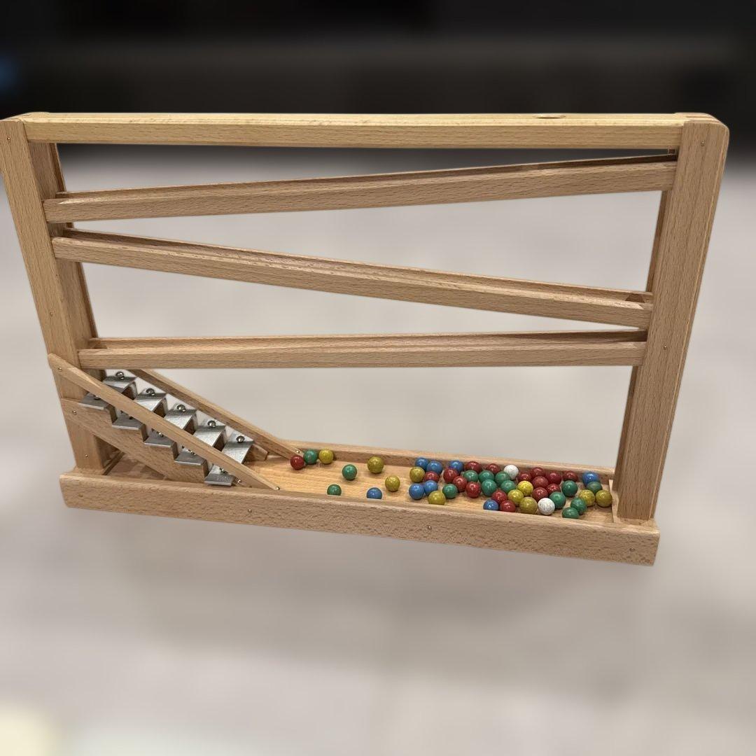 ドイツ　ベック社　木製スロープトイ　シロフォン付玉の塔　クーゲルバーン