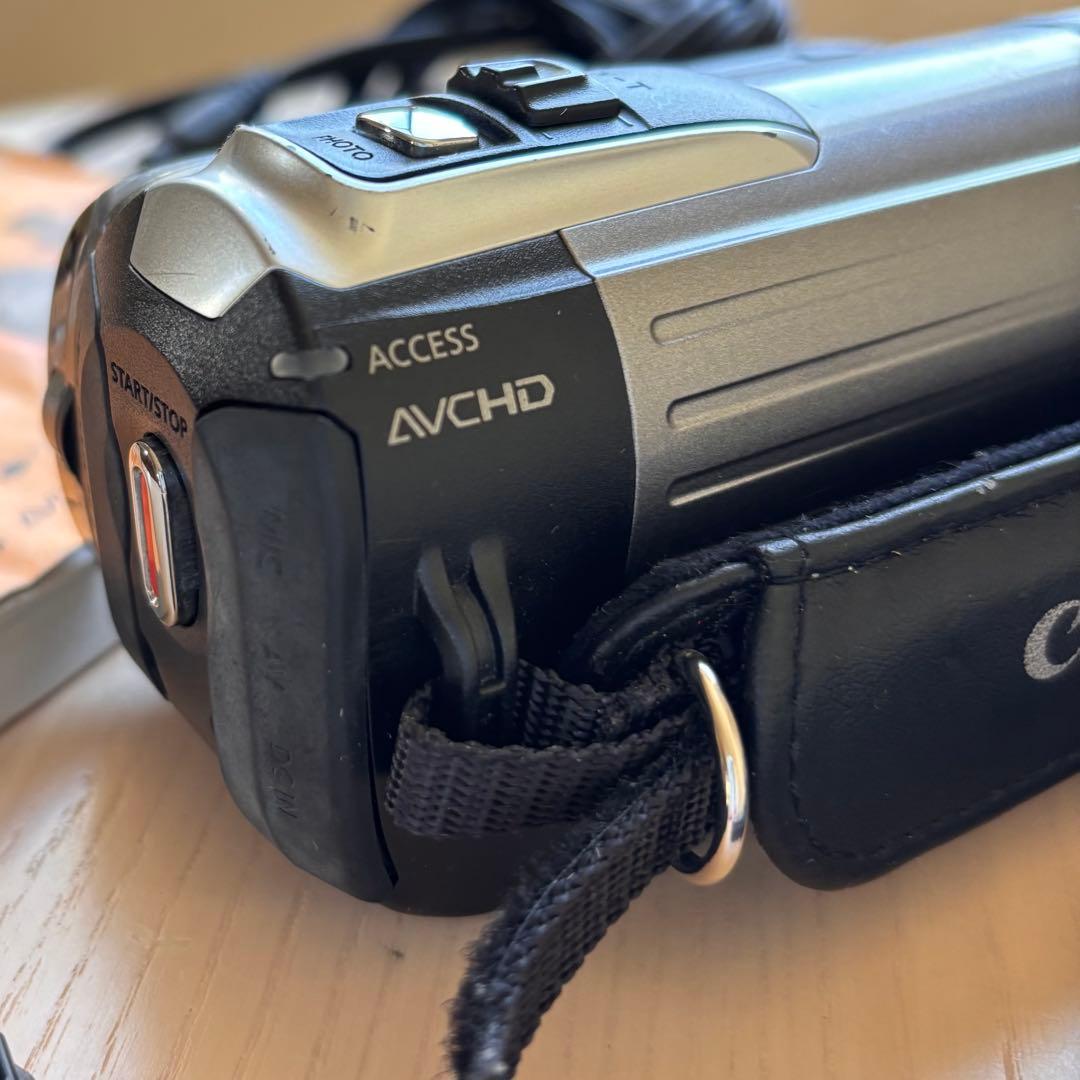 匿名配送】Canon デジタル ビデオカメラ iVIS HF R10 ズーム - メルカリ