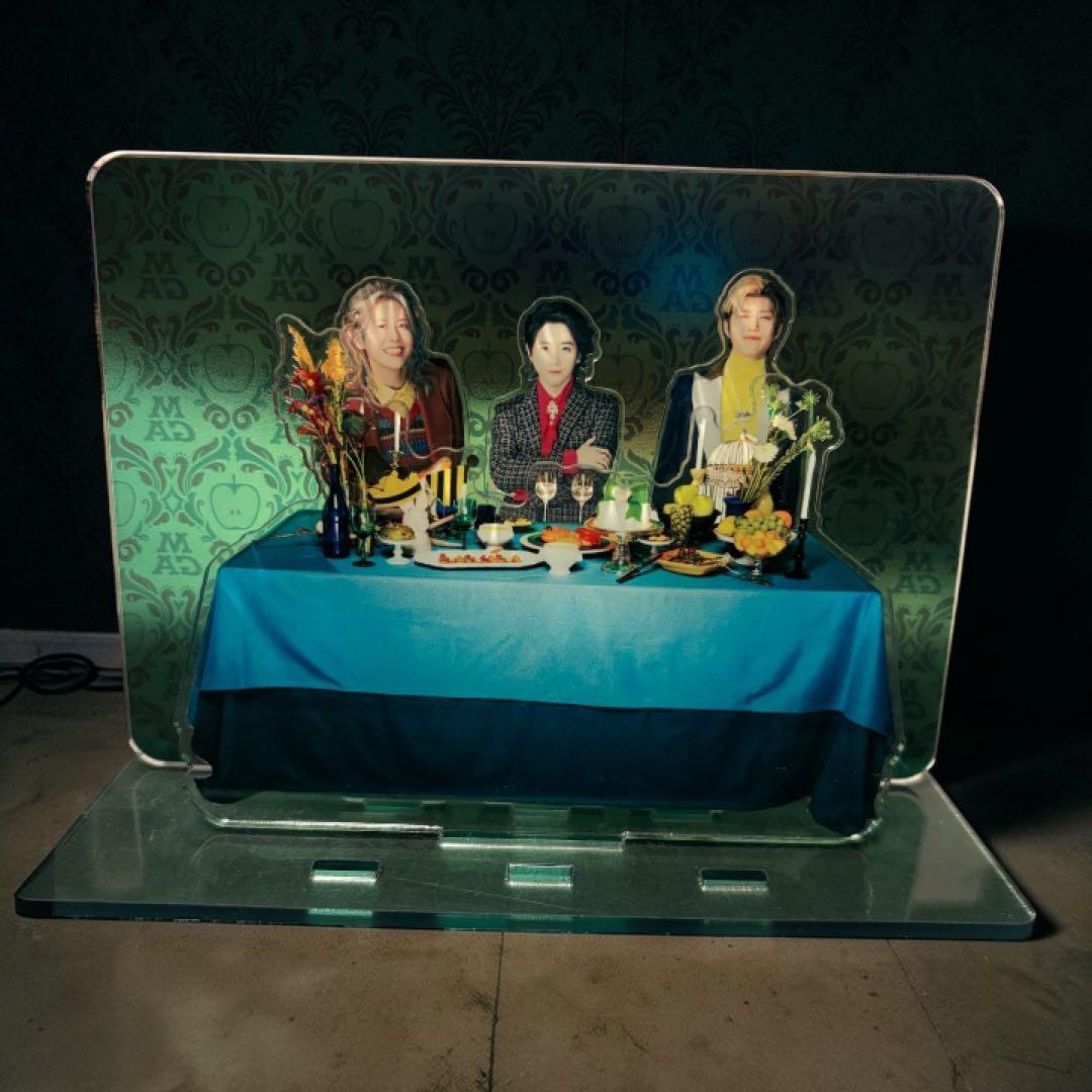 ミセス ポップアップ アクリルスタンド - メルカリ