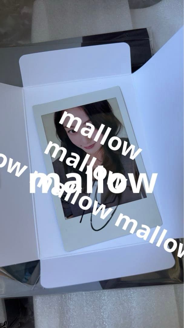 TWICESEASON'SGREETINGS 2026 サイン入りチェキジヒョ XG 2026 SEASON'S GREETINGS – XGALX OFFICIAL SHOP