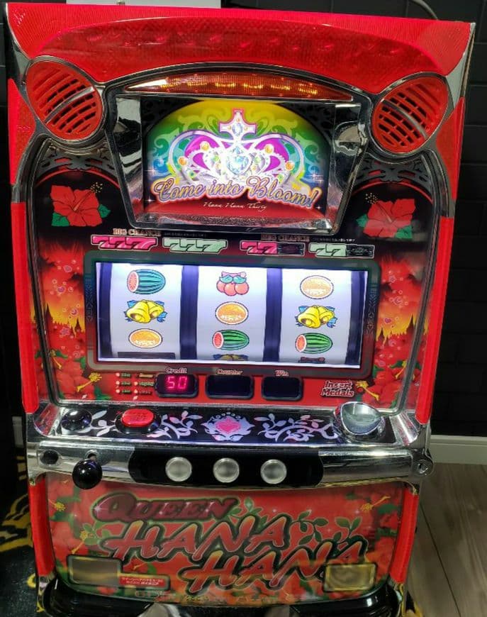 パチスロ　実機　クイーンハナハナ　30 パイオニア パイオニア クイーンハナハナ－30 メインパネル 中古パチスロ実機 [8ch