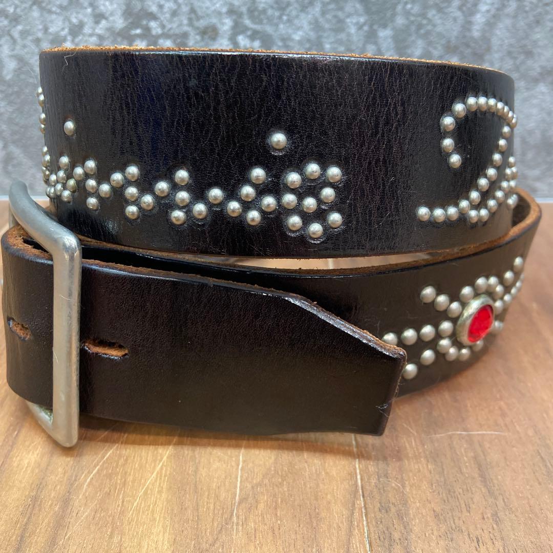 CRIMIE別注 HTCレザースタッズベルト レッドストーン 34inch 楽天市場】HTC USA #14 5ROW PYLAMID LEATHERBELT 1.75( エイチティー