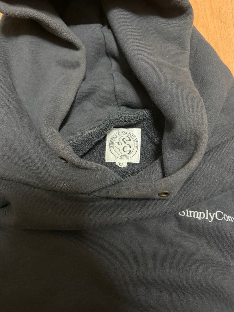 直接お渡しファッション - Simply Complicated 初期 LOUNGE HOODIE