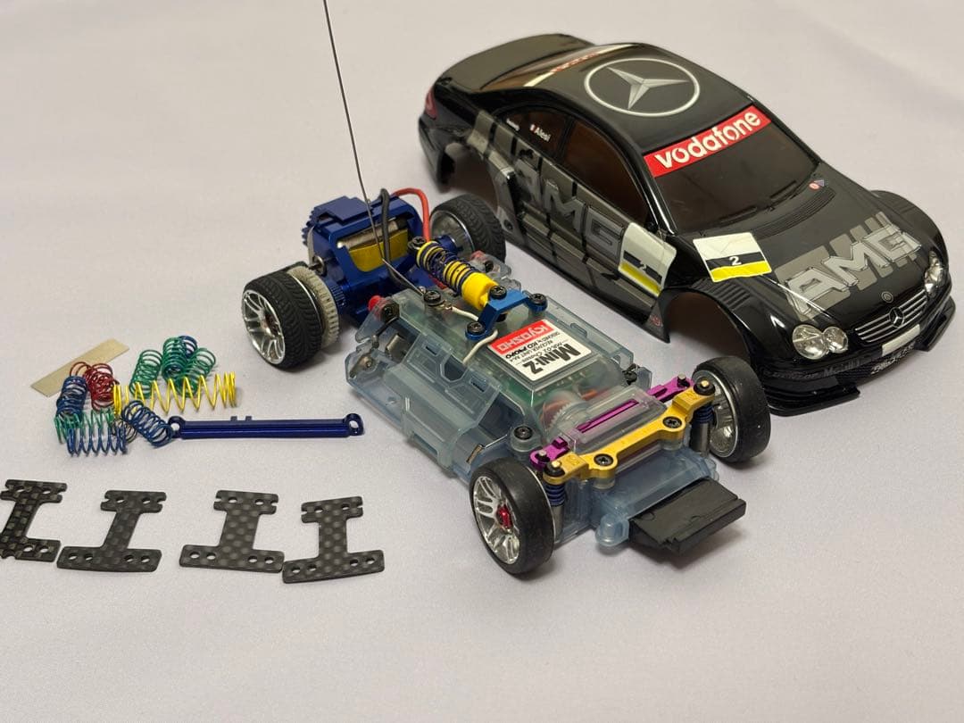 ミニッツ　KYOSHO MINI-Z MR-2 カスタム済　ベンツボディ付き