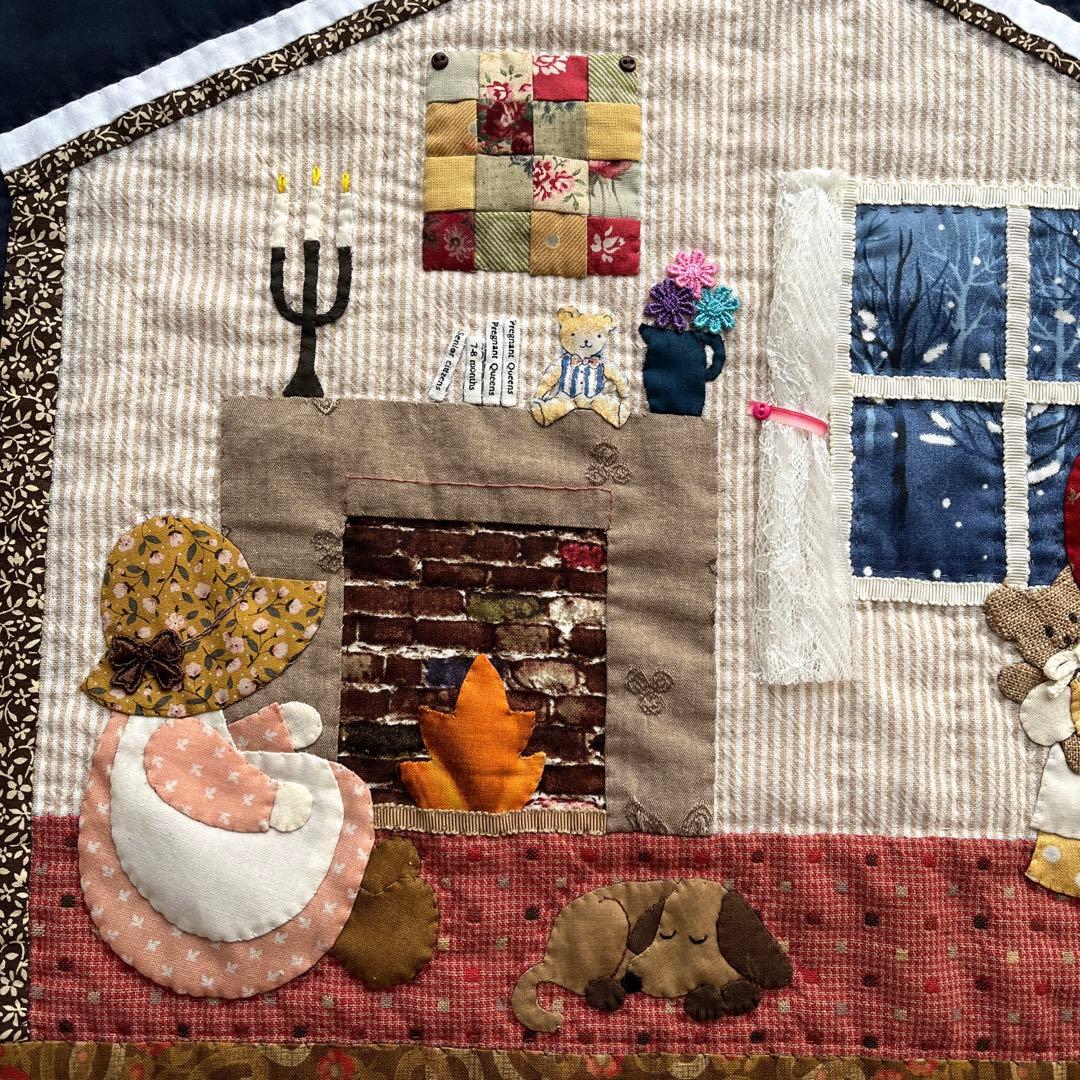 パッチワークタペストリー スーちゃん キルト - メルカリ