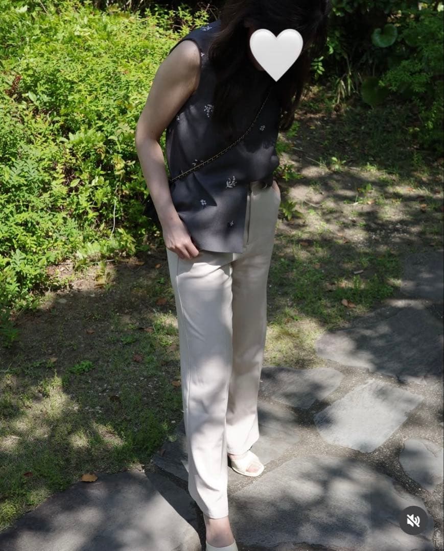 ビビィ bibiy B. GARDEN TOP ガーデントップス - メルカリ