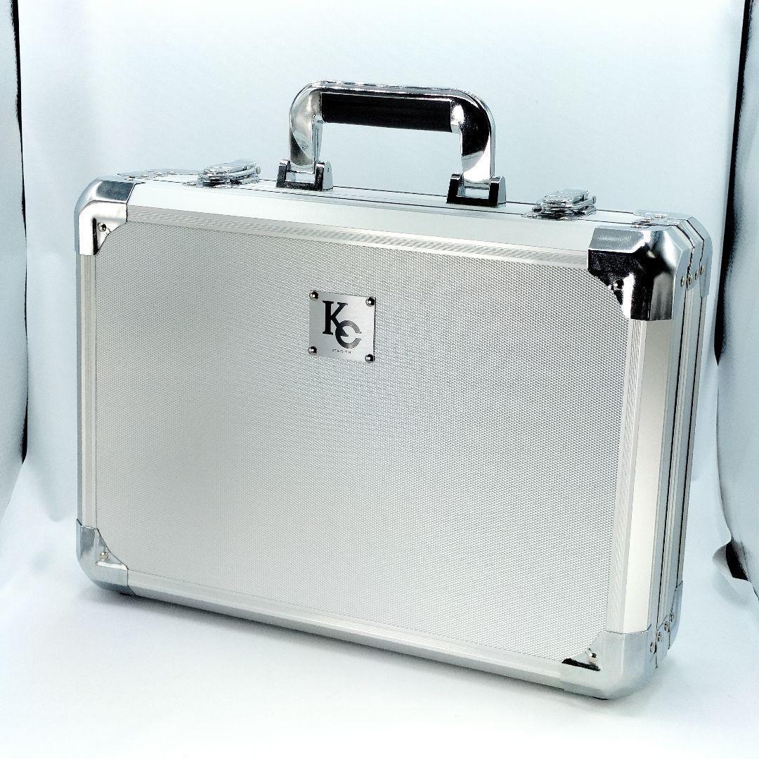 希少】遊戯王 海馬コーポレーション アタッシュケース 受注生産品 正規