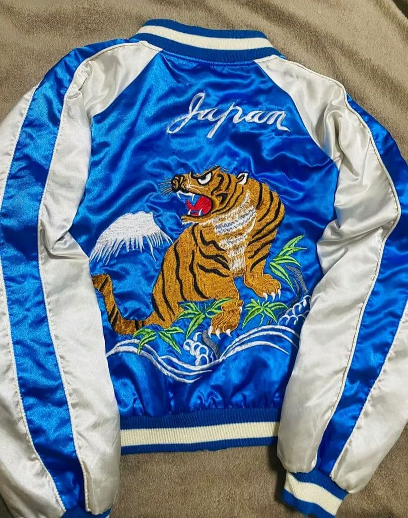 JAPANESE 日本 限定虎　スカジャン　サテン unisex スカジャン