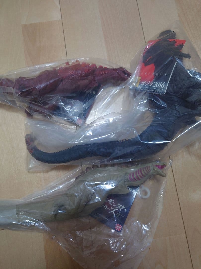 シンゴジラ 2016 ムービーモンスター シリーズ　第ニ形態第三形態と3体セット ムービーモンスターシリーズ シンゴジラ第ニ形態・第三形態・完全体の3