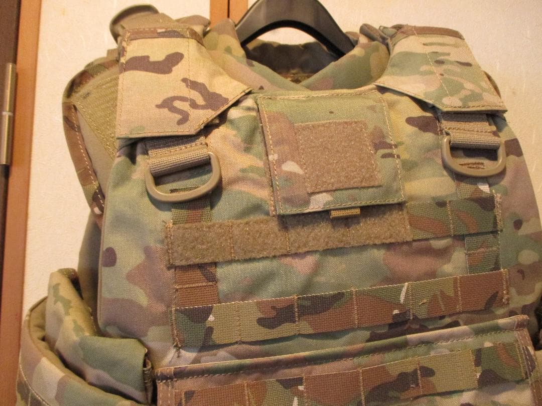 新品 米軍 レプリカ IOTV ボディーアーマー 防弾チョッキ OCP迷彩 個人装備