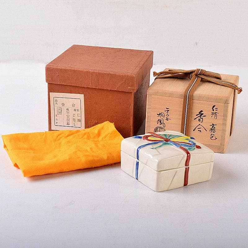 joshie　京焼　平安桐鳳造　仁清写玄猪包香合　共布共箱　V　R8150 joshie様専用 京焼 平安桐鳳造 仁清写玄猪包香合 共布共箱 V R8150