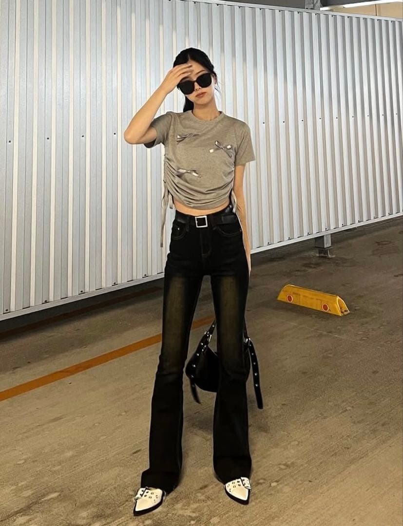 【即完売品】ディーバ Diiva フレアデニム Sサイズ mauiちゃん着用