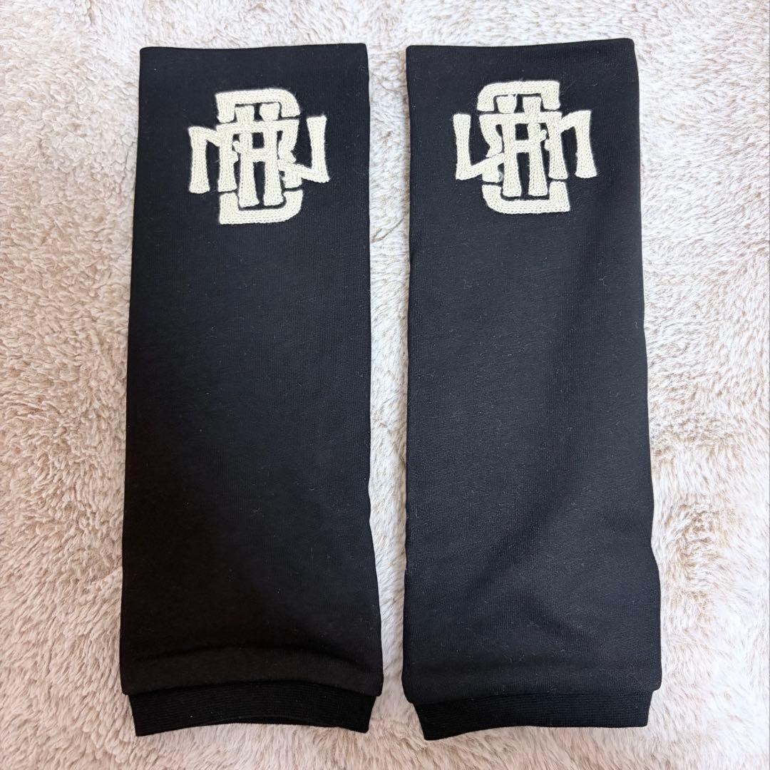 美品】CHRONOIZM アームカバー - メルカリ