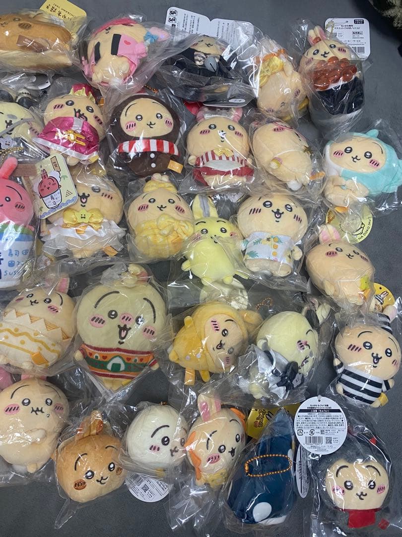 ちいかわ　うさぎ　マスコット　まとめ売り　セット　新品未使用 GY4JkAZawAAJb_1.jpg