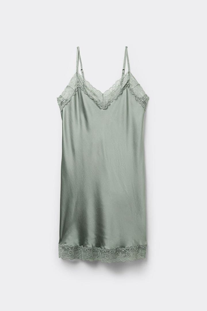 新品 intimissimi レース付き シルク スリップ グリーン Intimissimi（インティミッシミ） インナーシャツ 肌着 レース