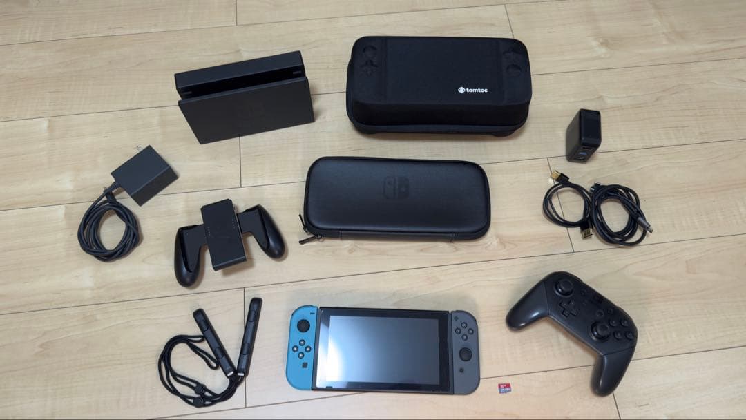 Nintendo Switch 通常モデル＋Proコン＋SDカードセットおまけ有 Nintendo Switch 本体 +おまけ Nintendo Switch 本体 箱付き おまけ