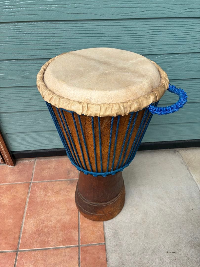 週末値下げ　ジャンベ　大型木製　メーカー製造国不明