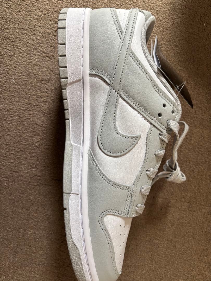 ナイキダンクLOWレトロ