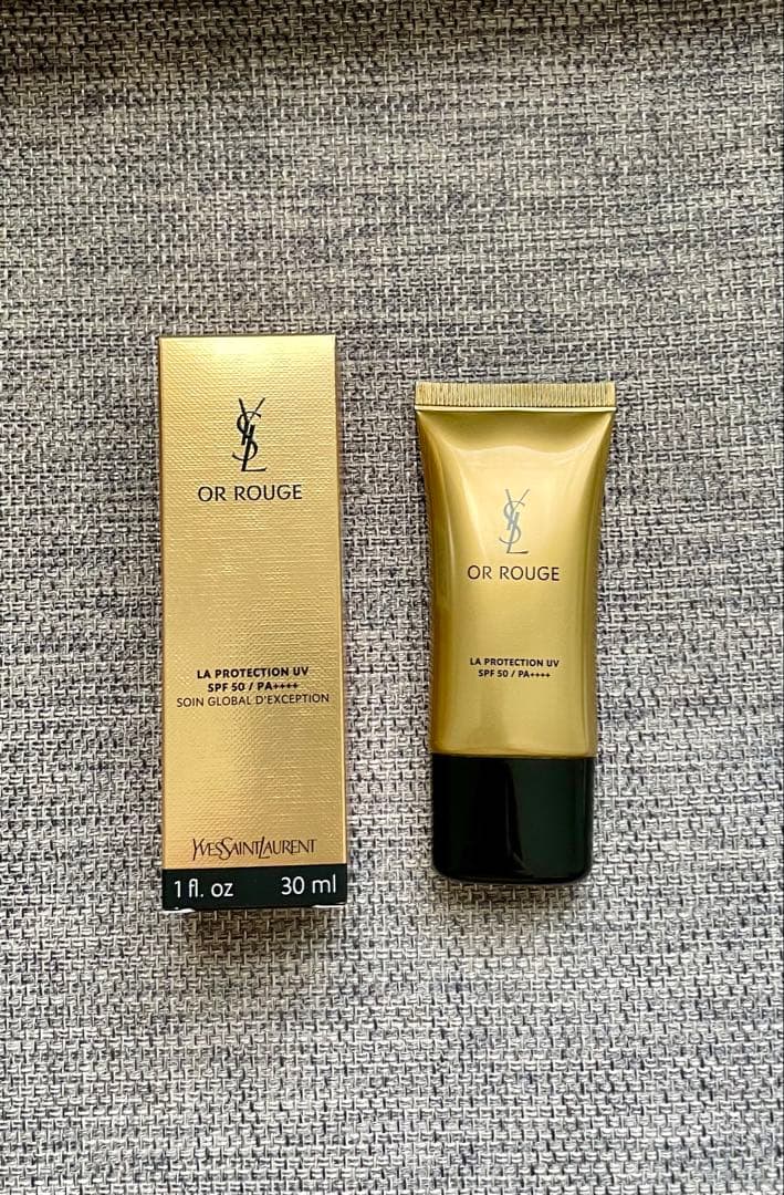 【新品・未使用】 Yves Saint Laurent OR RougeUV50