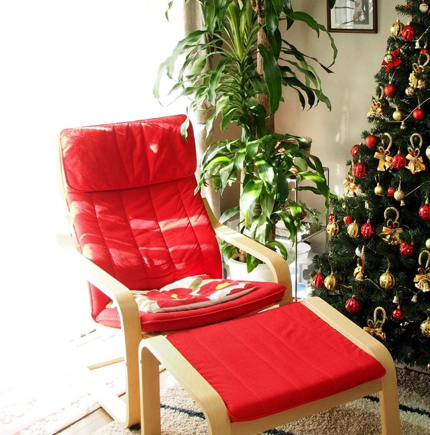 福岡直接引取！イケア　POANGポエング RED オットマン 薔薇クッション2個